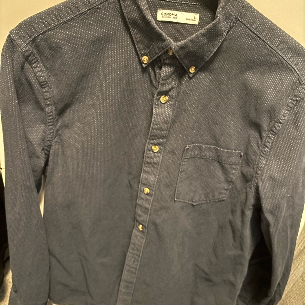 Sonoma Men's Dark Gray Button Down Shirt